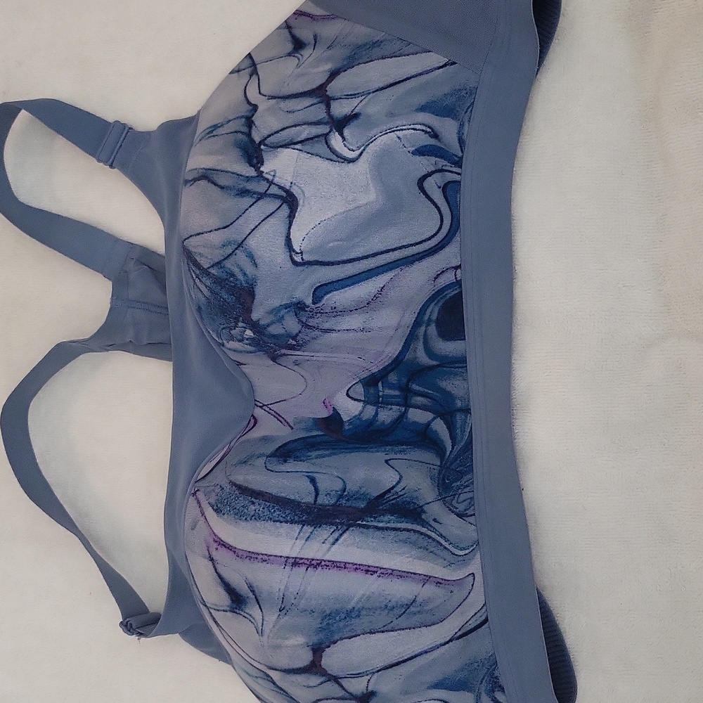 36 DD Victoria's Secret OnPoint incredible sport bra